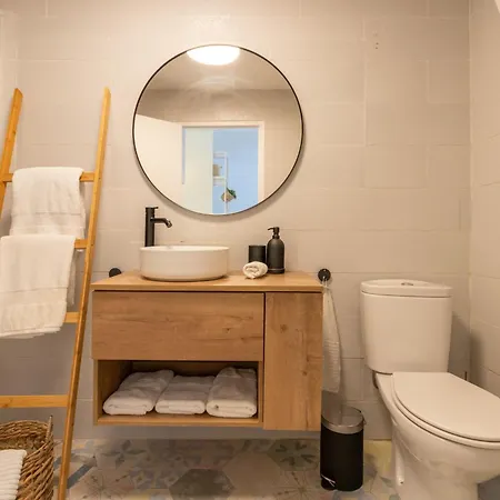 Vakantiehuis Bacom House Completa