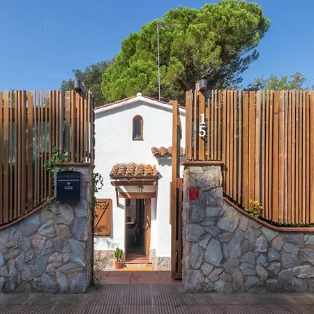 Bacom House Completa
